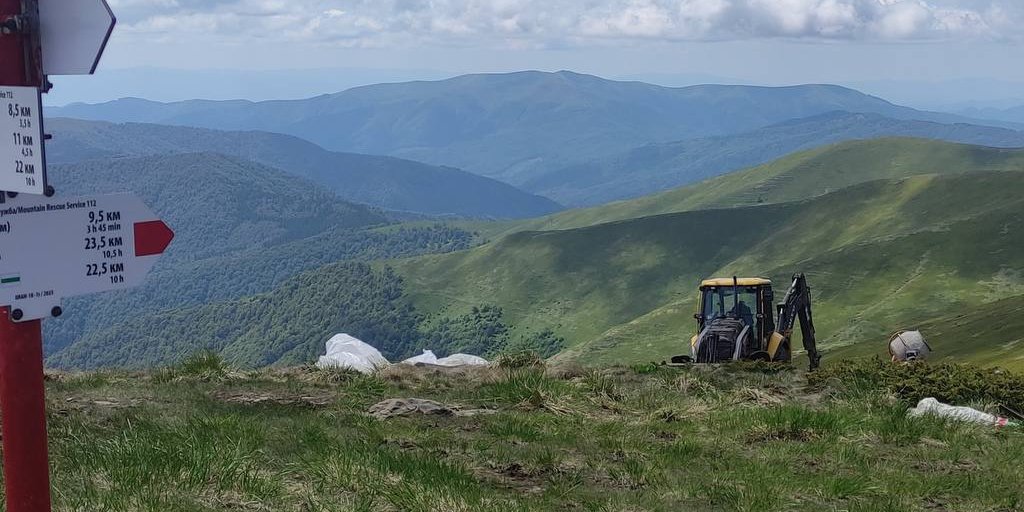 Photo – Ministry of Environment accused of inaction to protect picturesque Svydovets in the Carpathians