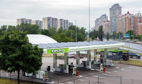 Плюс 40 СЭС и 5,9 МВт общей мощности: "ОККО" продолжает переход на энергию солнца