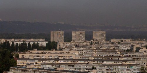 У столиці після нічної атаки значно погіршилася якість повітря