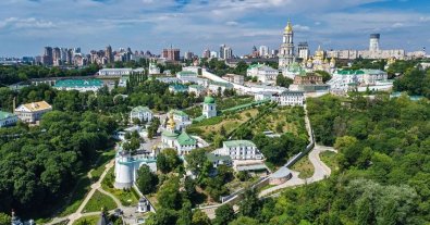 Фото – Чому містам потрібна зелень, а не бетон?