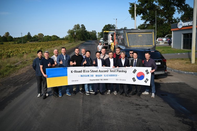 Ecological asphalt paving technology applied in Kyiv region