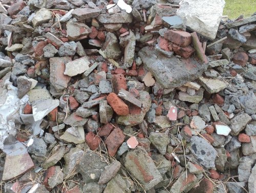 У Харкові виявили незаконне звалище будівельних відходів