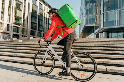 Сервисы доставки объединились в коалицию Deliver-E для перехода на транспорт без выбросов