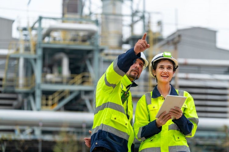 Європейські нафтопереробні заводи роблять ставку на “зелені” технології