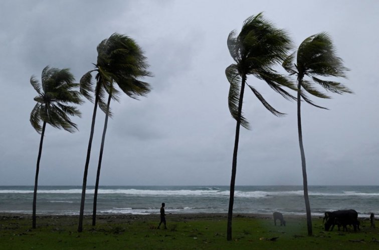 Hurricane Melissa rages in the Caribbean: scientists attribute its strength to climate change