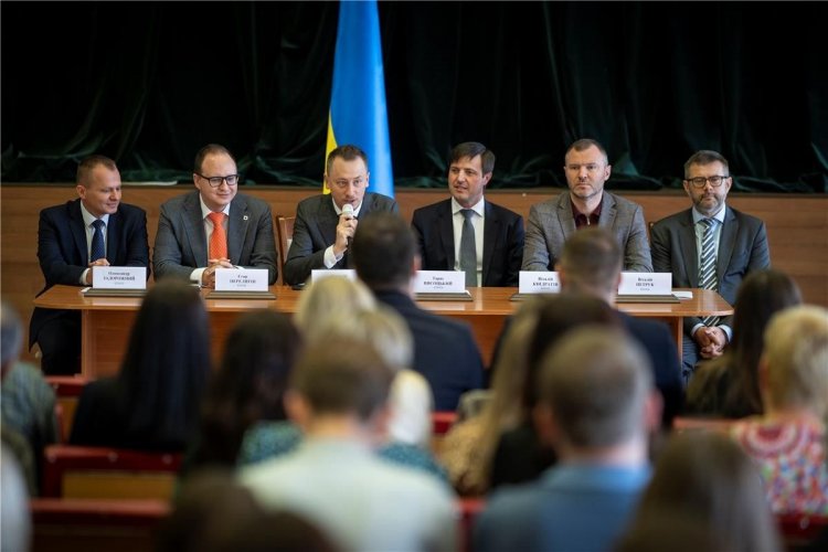 Between sarcasm and despair: how the environmental community assesses the first 100 days of the unified Ministry of Economy