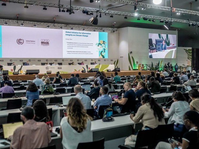 Медицина, освіта й правосуддя визнані основою кліматичної стійкості на СОР30