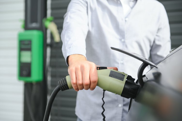 Импорт новых электромобилей в Украине с 2024 года увеличился в 2,5 раза