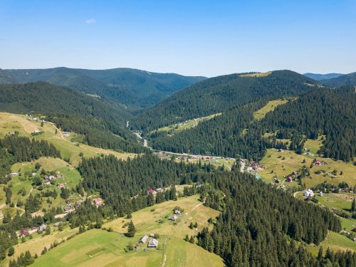 Як українці самі прикликають "помсту Карпат" через джипінг та бездумну забудову