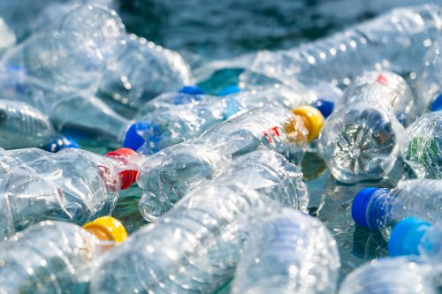 Сміттєвоз пластику щосекунди: світу потрібна термінова "пластикова трансформація" – дослідження