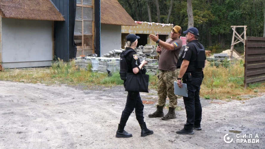 Котеджі в заказнику на Волині: суд наклав арешт на будівлі