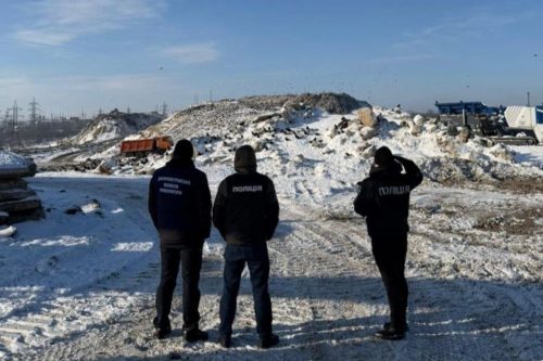 Обыски в мэрии Днепра: в трех регионах расследуют хищение госсредств на мусоре