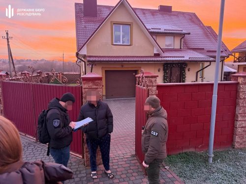 Посадовців "Лісів України" знову викрито на співучасті в незаконних вирубках дерев