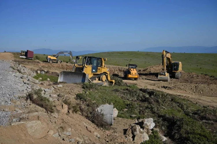 Боротьба за Карпати: Мінекономіки тягне час, нардепи звертаються до міністра