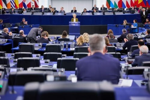 Розвиток зеленої енергетики життєво важливий для економіки – Урсула фон дер Ляєн