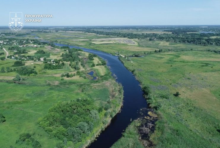 Кар’єри замість садів, забудова замість лісів, пні замість дерев: дайджест екозлочинів