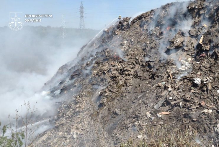Дайджест екозлочинів тижня: вирубка лісів, забруднення води й повітря, боротьба за землі