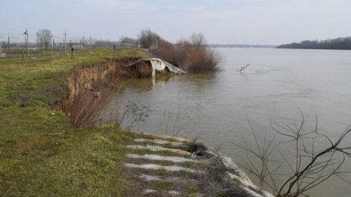 Уряд виділив майже 50 млн грн на терміновий аварійний ремонт дамби на Дунаї