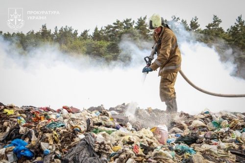 Дайджест екозлочинів тижня: вирубка лісів, забруднення довкілля та боротьба за землі