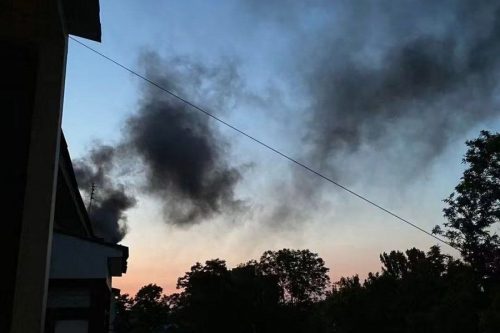 Сажа та сморід з паперової фабрики: в Малині люди вимагають перевірити бізнес