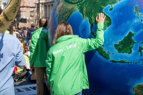 15 сентября – день рождения экологической организации Greenpeace